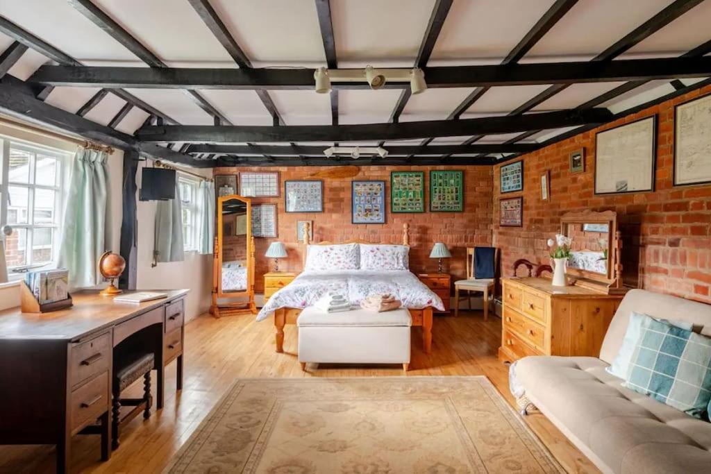 Cozy One-Bedroom Cottage In Great Tey 外观 照片