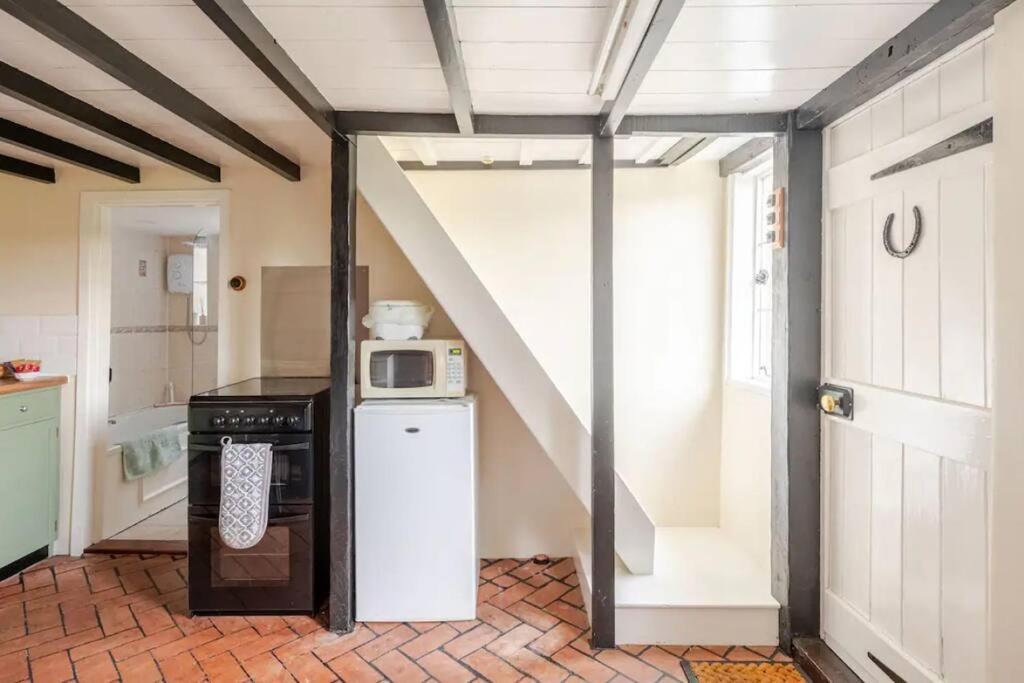 Cozy One-Bedroom Cottage In Great Tey 外观 照片